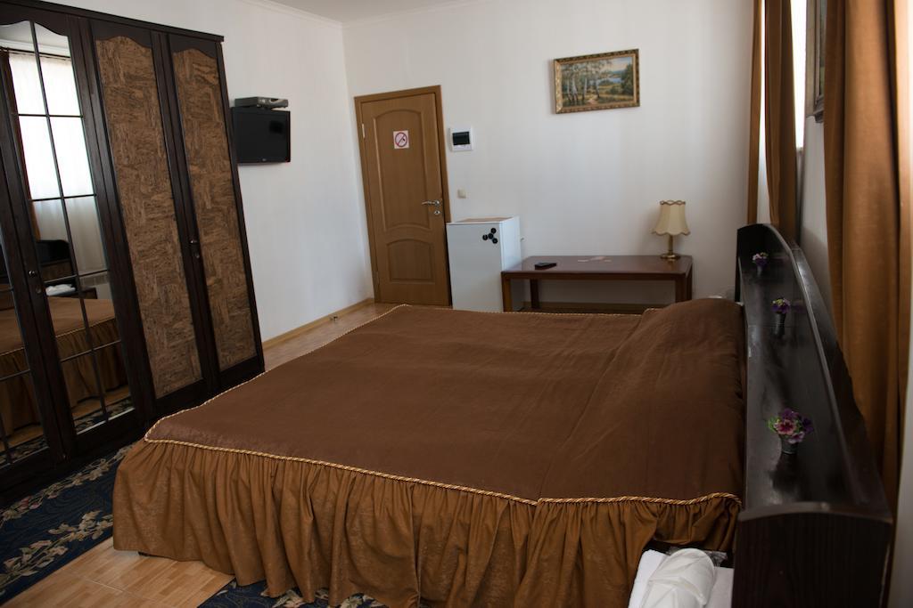 إربين Hotel Acorn الغرفة الصورة